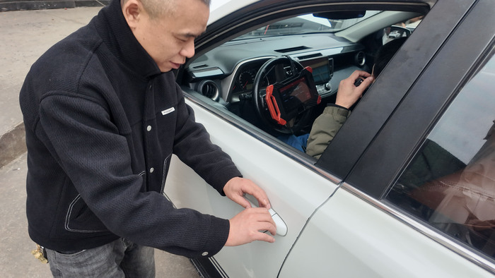 培训汽车钥匙匹配技术的学校
