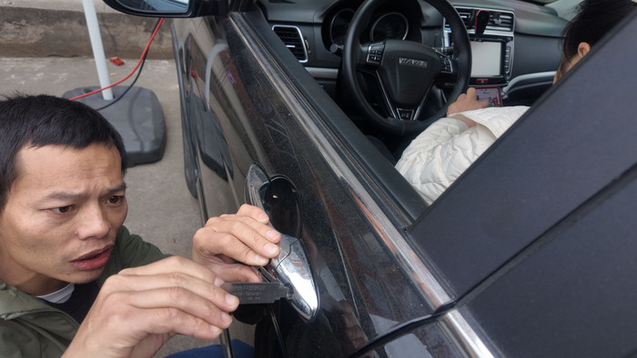 汽车钥匙技术现场培训中